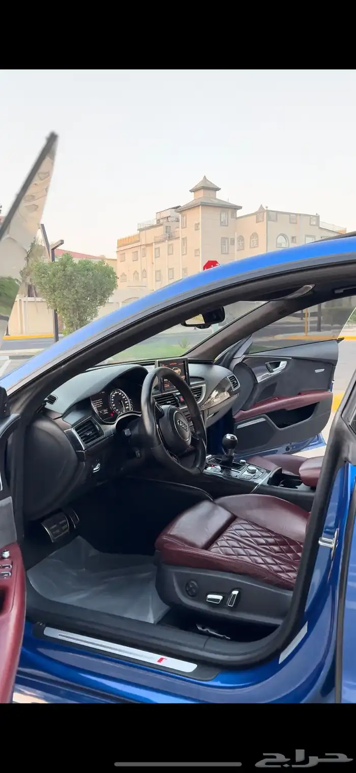 اودي S7 V8 بلاك اديشن وكاله RS7 V8 توين تيربو 18