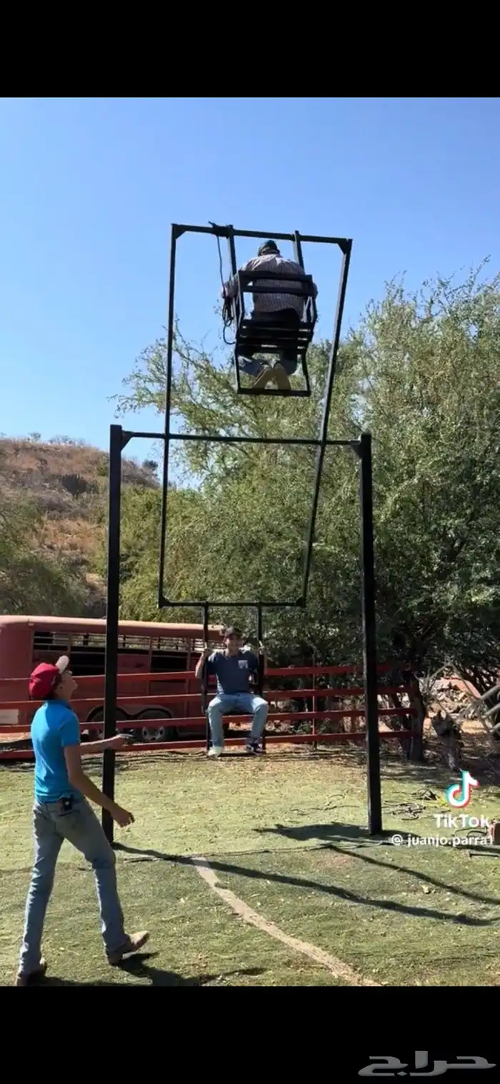 للبيع مراجيح اطفال احجام كبيرة وصقيرة وتفصيل الاحساء 90