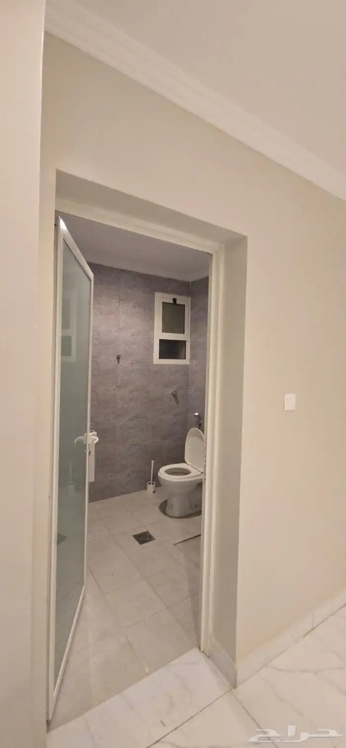 شقة إيجار بالشعله دور اول 13