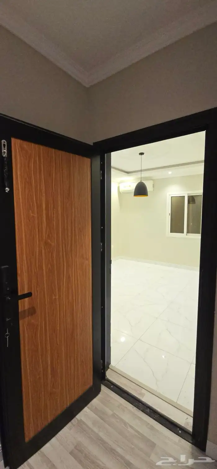 شقة إيجار بالشعله دور اول 6