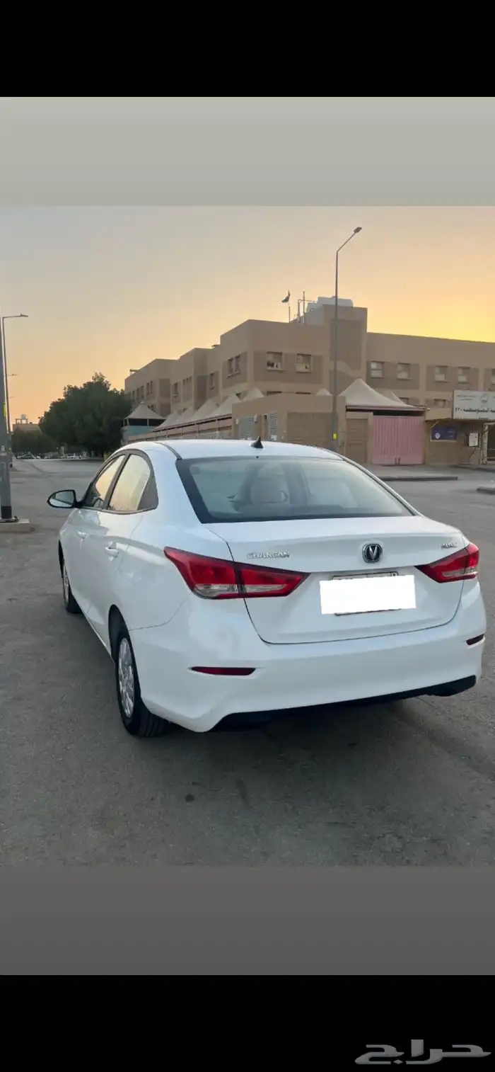 للبيع شانجان السفن ستاندر موديل 2021 3
