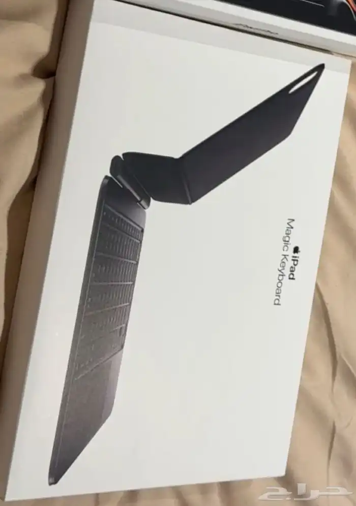ابل ماجيك كيبورد ايياد برو 11 بوصه M4 عربي اسود 0