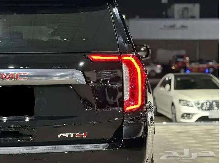 اسطب جمس يوكن 2021 - 2024 اصلي 11