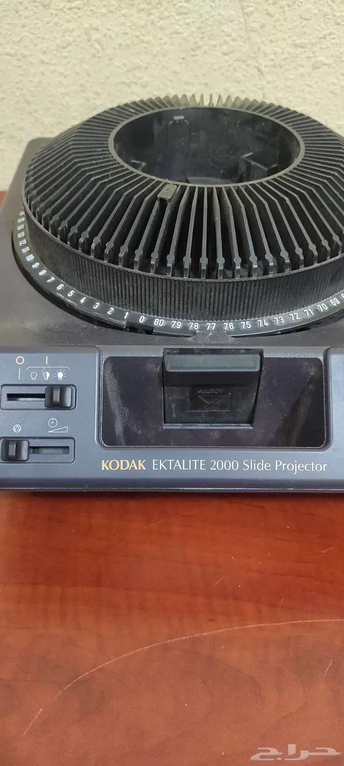 جهاز بروجكتر كوداك كتالايت 2000 قديم جدا يستحق الاقتناء 7