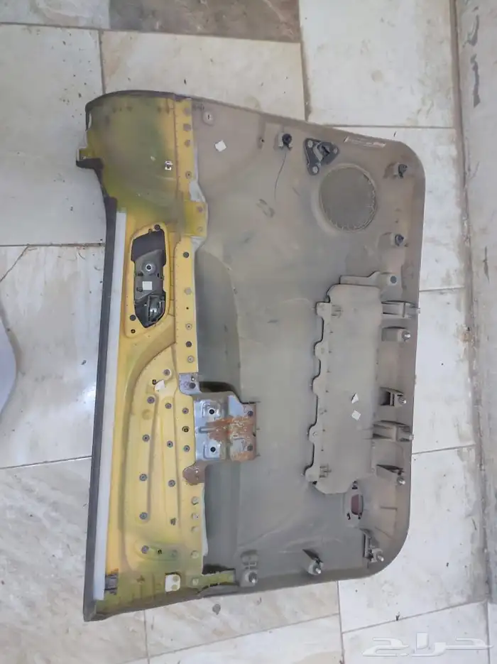 تلبيسة باب يوكن يمين 2