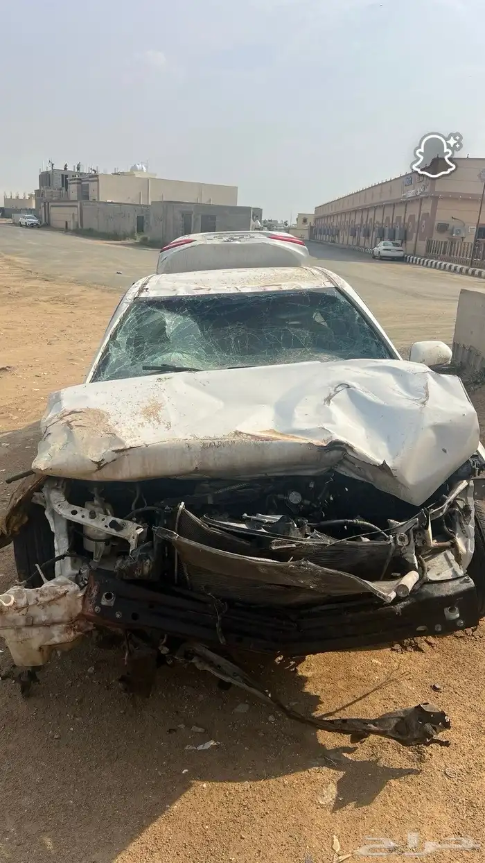 كامري مصدومة 3