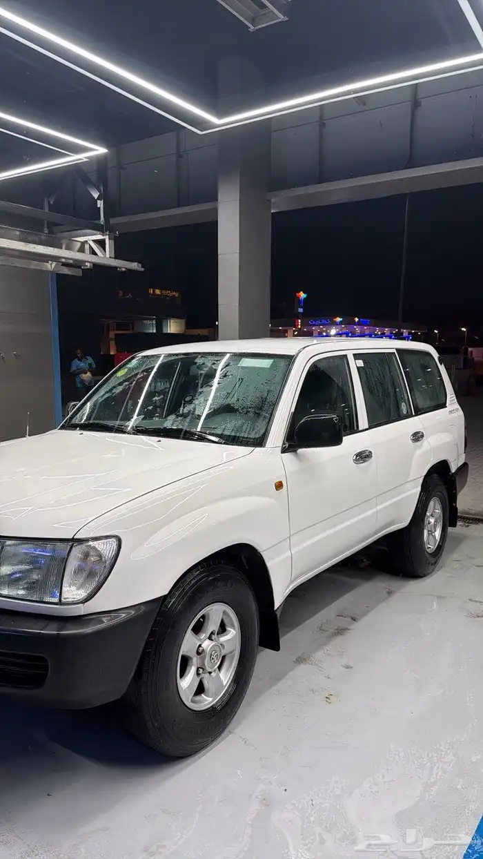 لاندكروز 2000 2
