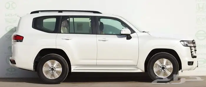 لاند كروزر رقم 2 4