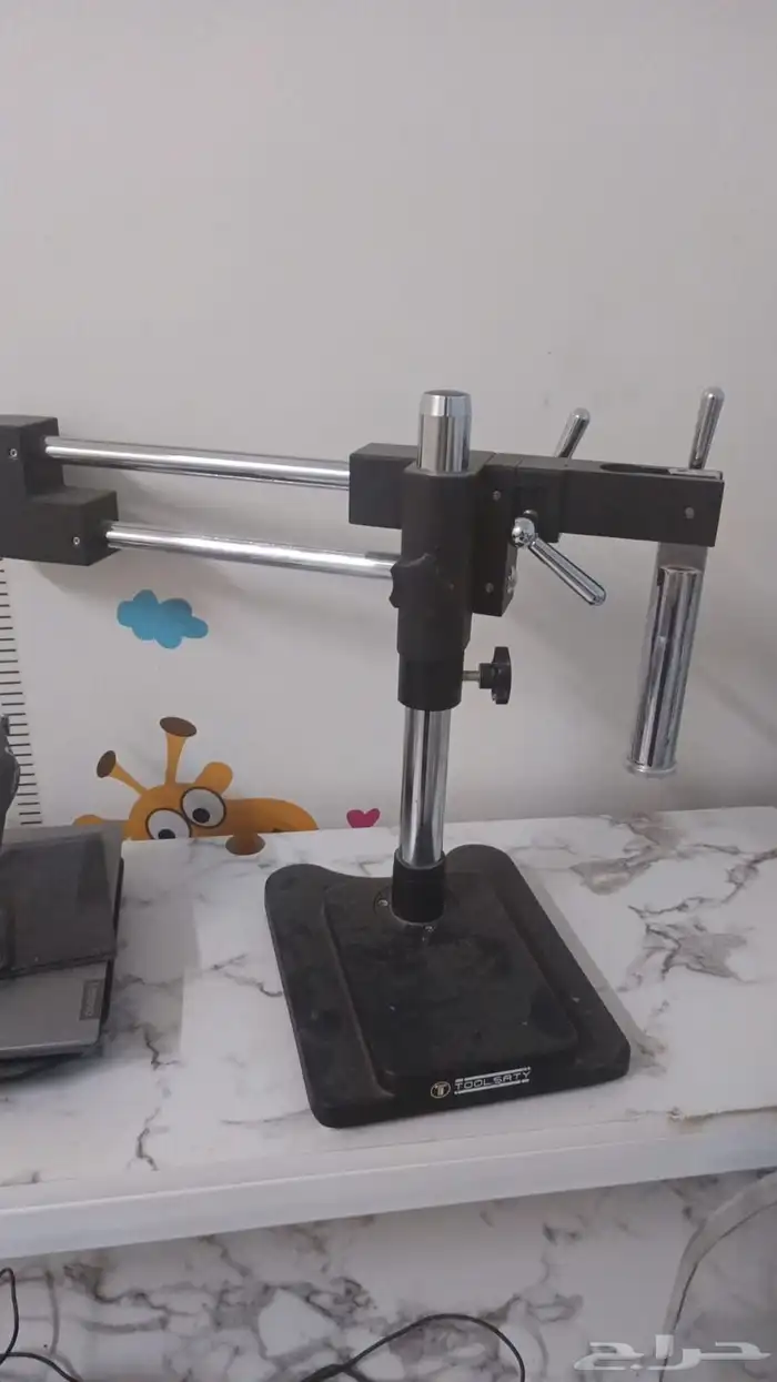 معدات ورشة صيانة جوالات كاملة وقطع غيار وتشليح 1