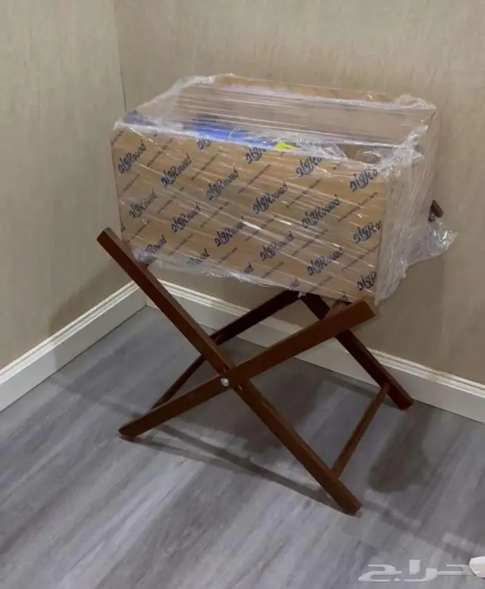 سرير مواليد ومدخل 1