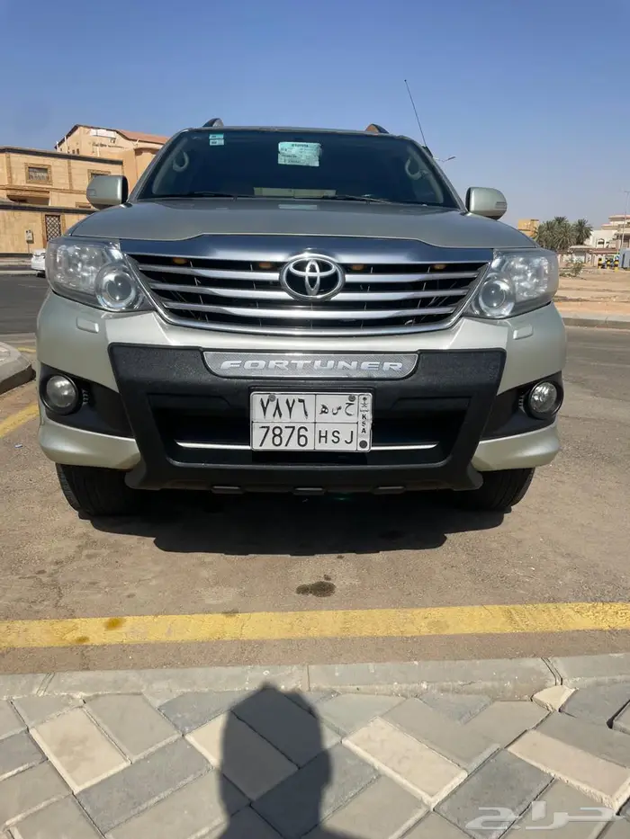 2014 TOYOTA FORTUNER 4x4 Manual Transmission Full Option 0