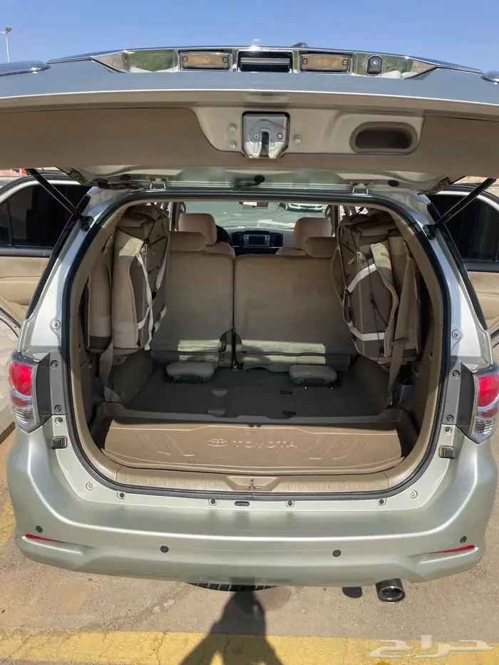 2014 TOYOTA FORTUNER 4x4 Manual Transmission Full Option 16