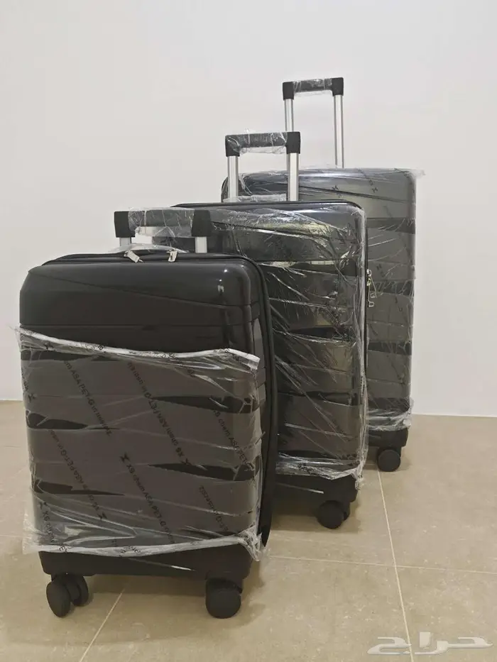 طقم حقائب ضد الكسر بمواصفات عالية جدا شنطة - حقيبة سفر 1