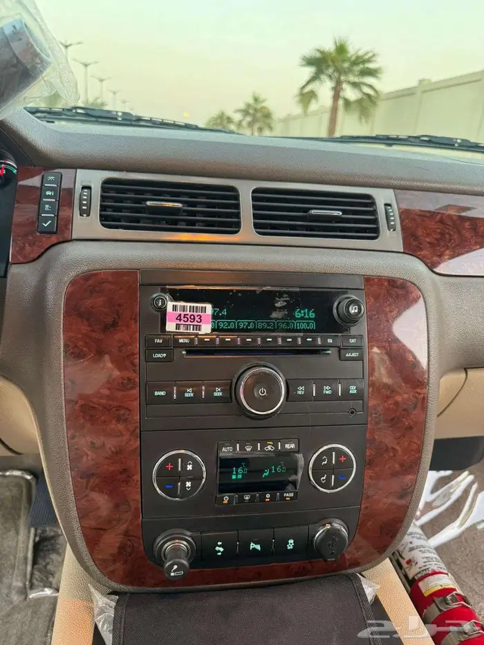 جي ام سي يوكن SLT 12