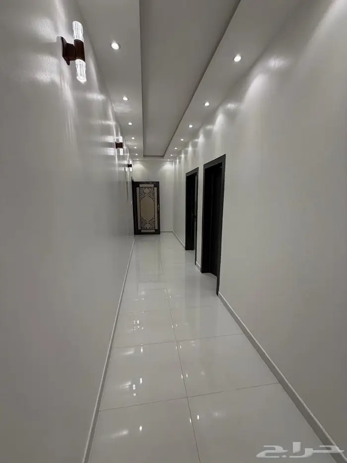 شقة فاخرة بالمحالة 11