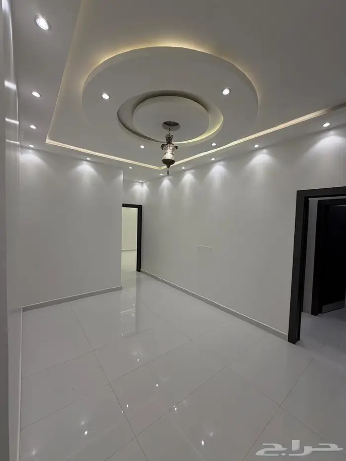 شقة فاخرة بالمحالة 7