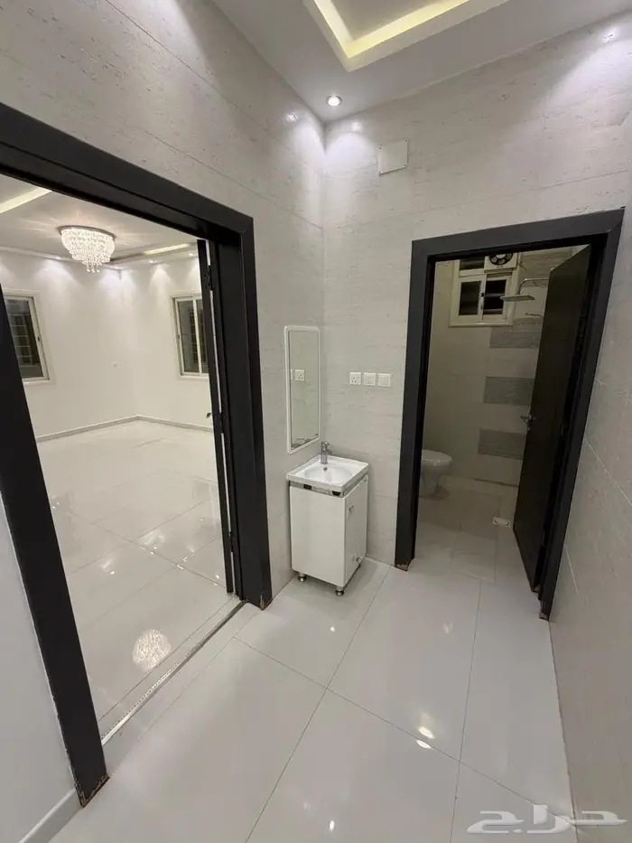 شقة فاخرة بالمحالة 5