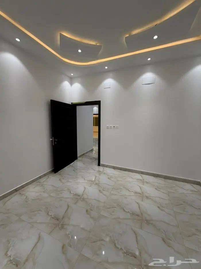 شقة فاخرة بالمحالة 29