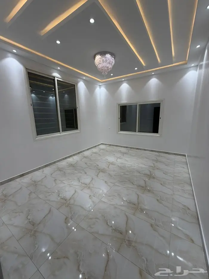 شقة فاخرة بالمحالة 26