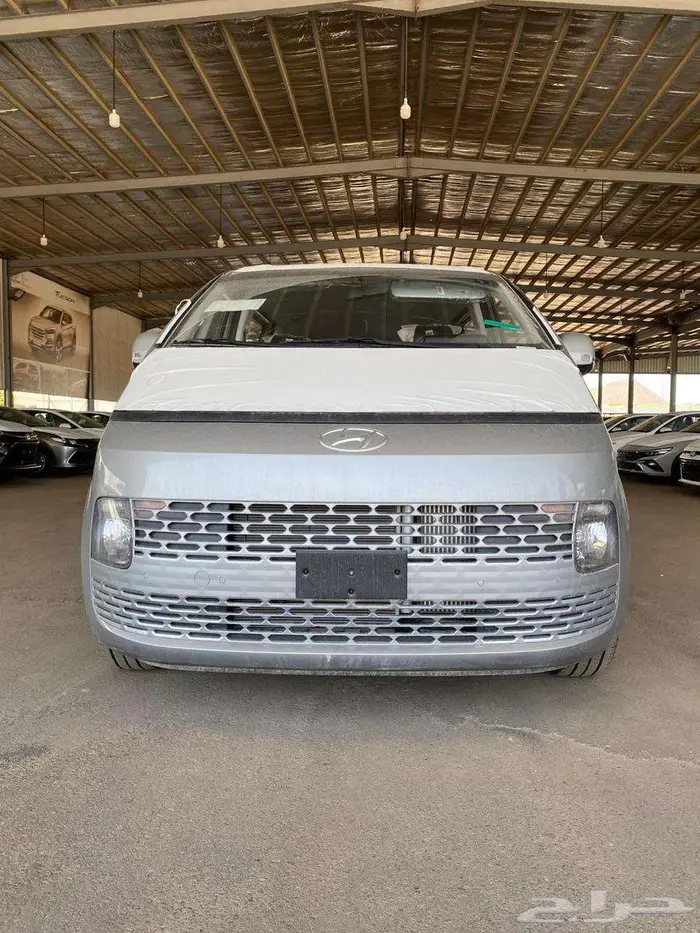 ستاريا - ديزل 9 راكب -2025 5