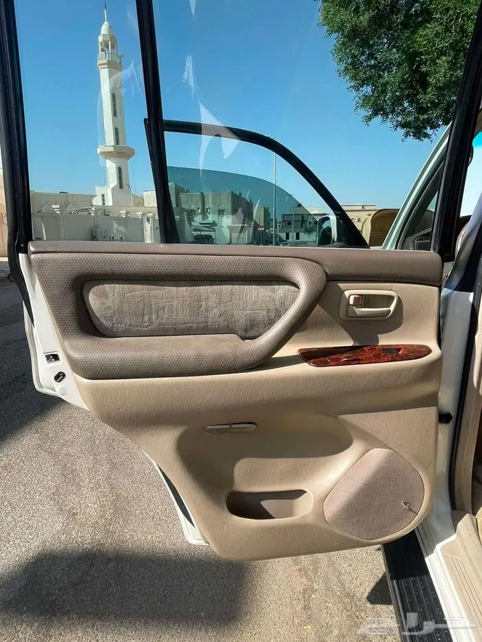 لاندكروزر 2000 VXR مفحوص مجدد 15