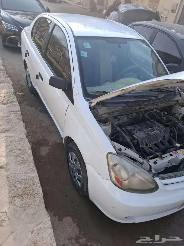 تايوتا ايكو 2003 1