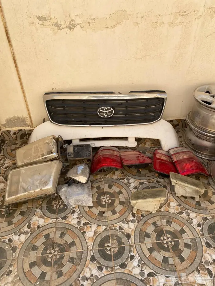 قطع غيار لاندكروزر 98 2007 2