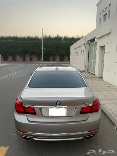بي ام دبليو 740LI 2015 index