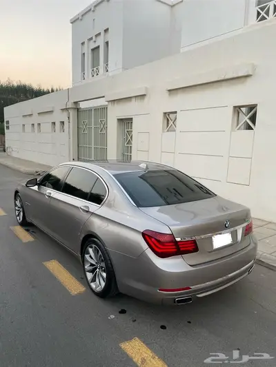 بي ام دبليو 740LI 2015 index