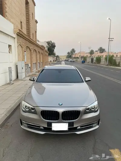 بي ام دبليو 740LI 2015 index