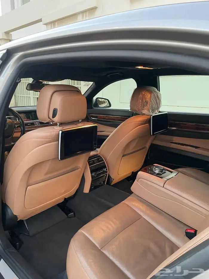 بي ام دبليو 740LI 2015 10
