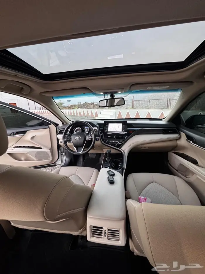 للبيع كامري 2022 GLE 4