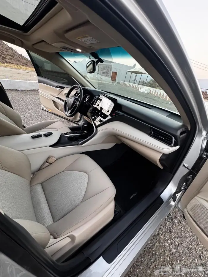 للبيع كامري 2022 GLE 5