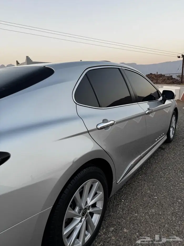 للبيع كامري 2022 GLE 13