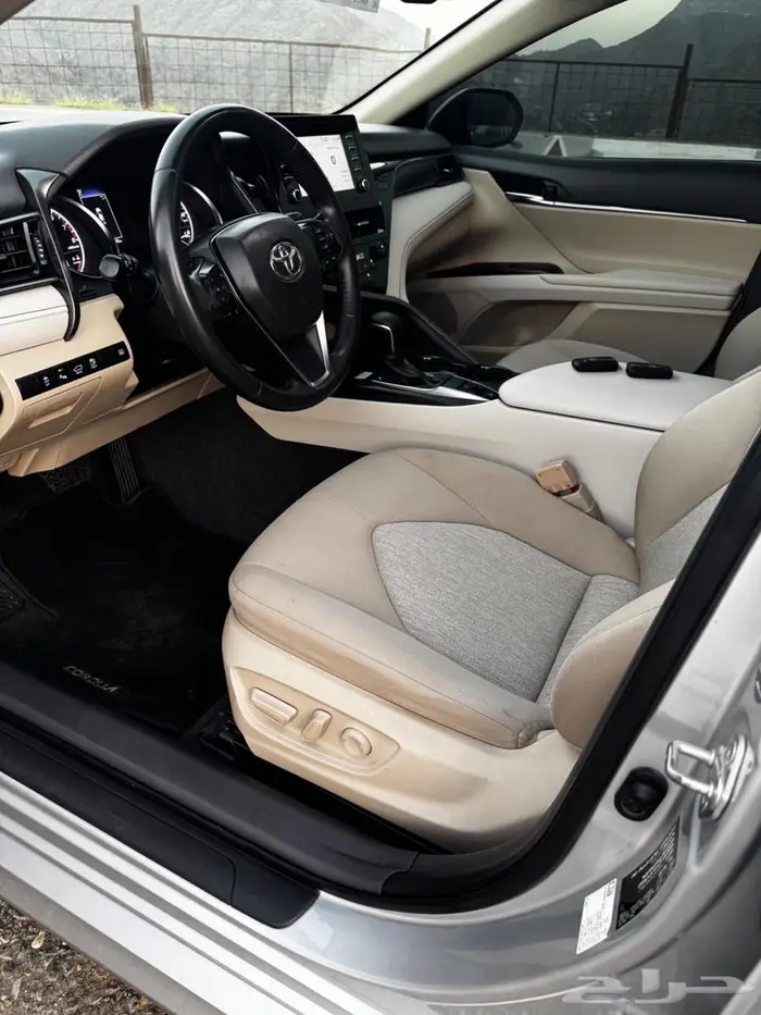للبيع كامري 2022 GLE 23