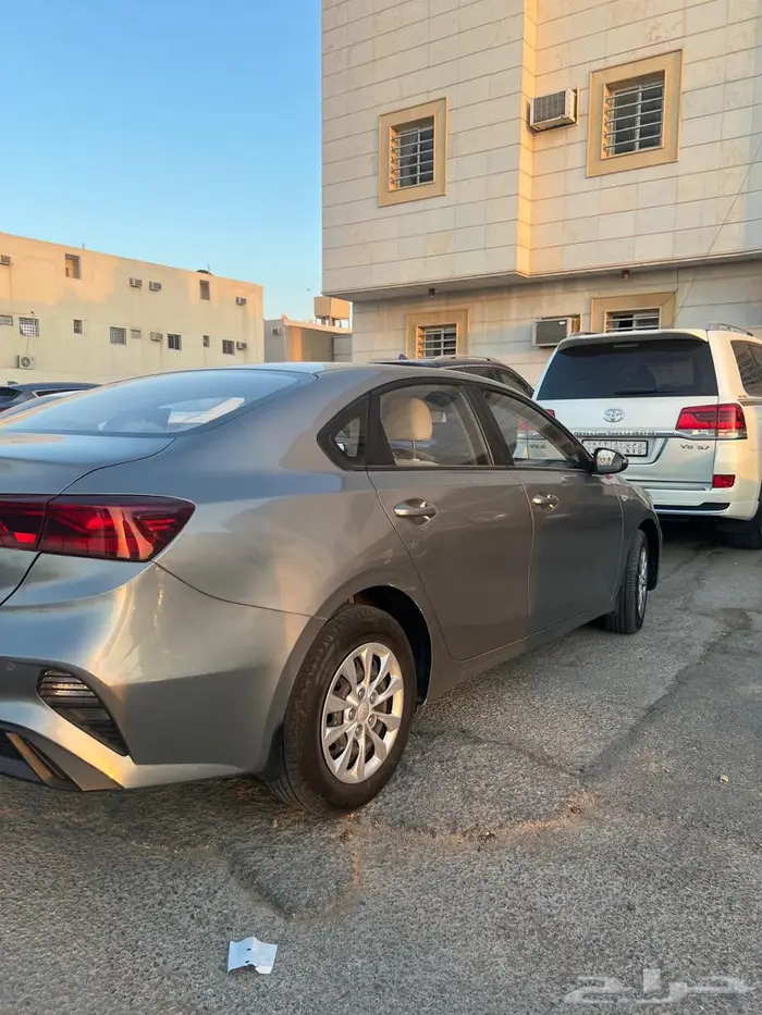 كيا سيراتو 4