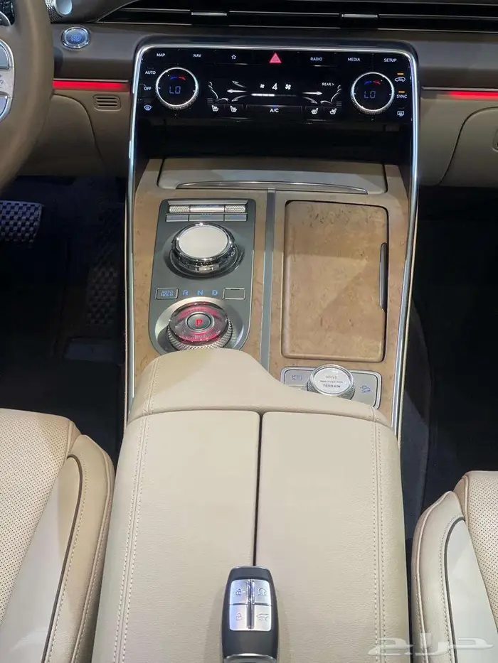 جينيسس GV80 بلاتينيوم 2023 الناغي 21