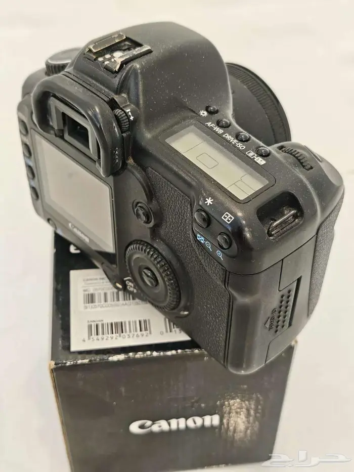 كاميرا Canon 5D Mark I مع عدسة 50mm فل فريم كلاسيكية 4