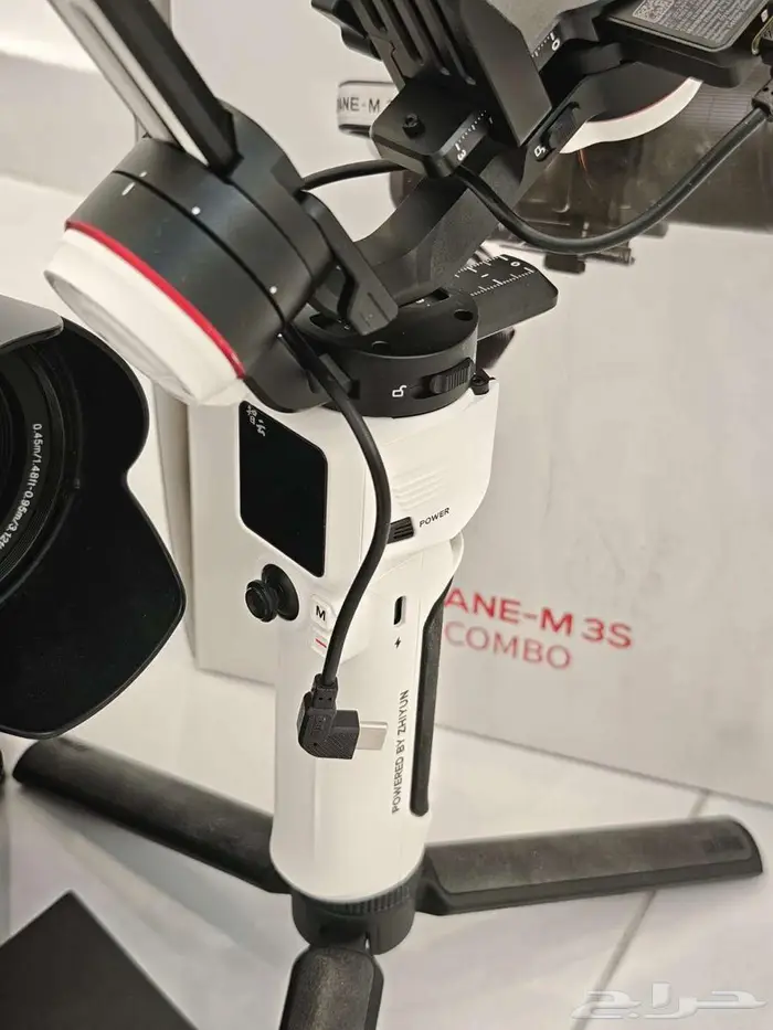 عدة تصوير احترافية شبه جديدة Sony A6700 عدستين ... 11