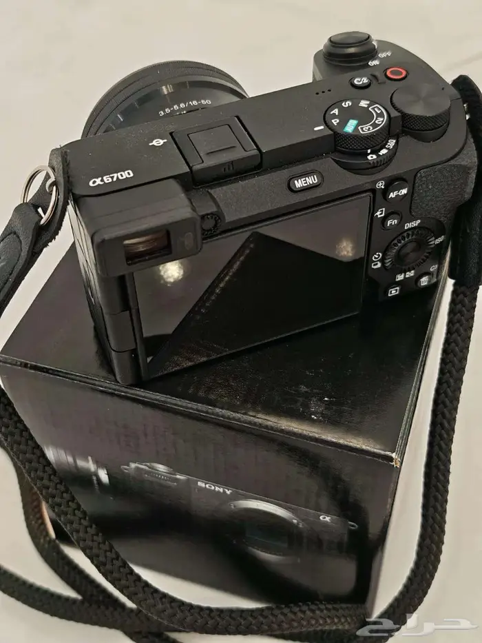 عدة تصوير احترافية شبه جديدة Sony A6700 عدستين ... 1