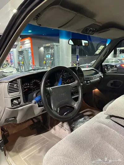 للبيع GMC سوبربان موديل 1995 بحالة ممتازه جدا index