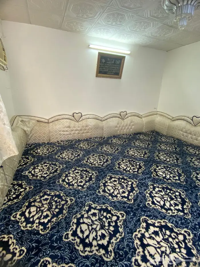 للبيع جلسه ارضيه 0