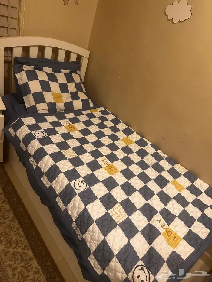 سرير نفر للبيع 0