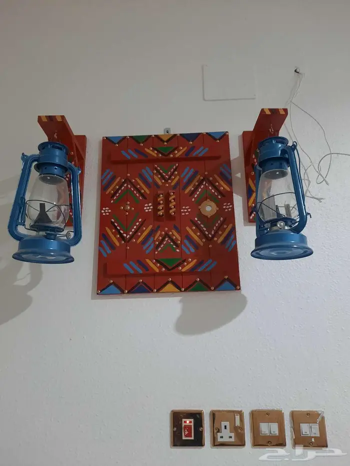 فوانيس جديده لم تستعمل مع شباك زينه 0
