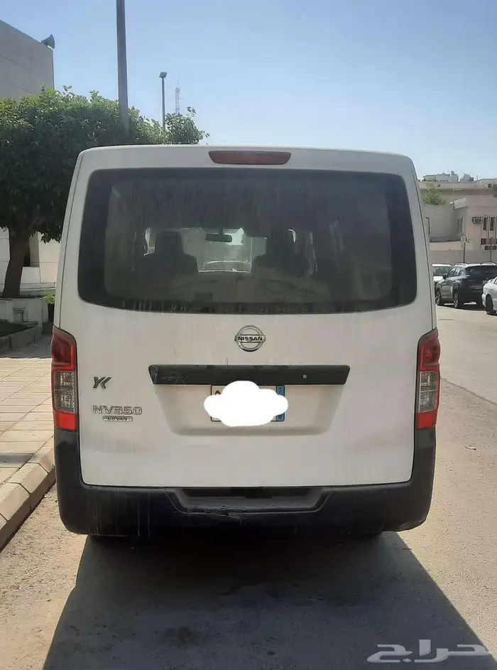 باص نيسان اورفان 3