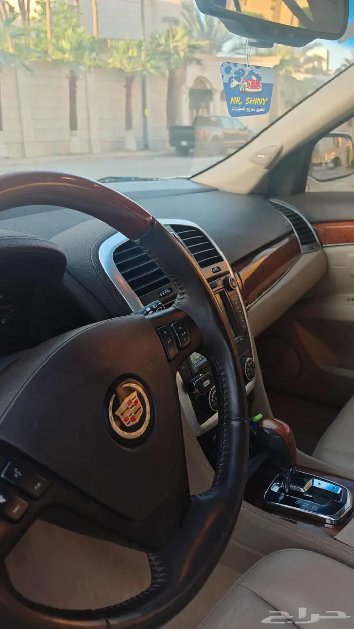 كاديلاك srx 2007 جديد 19