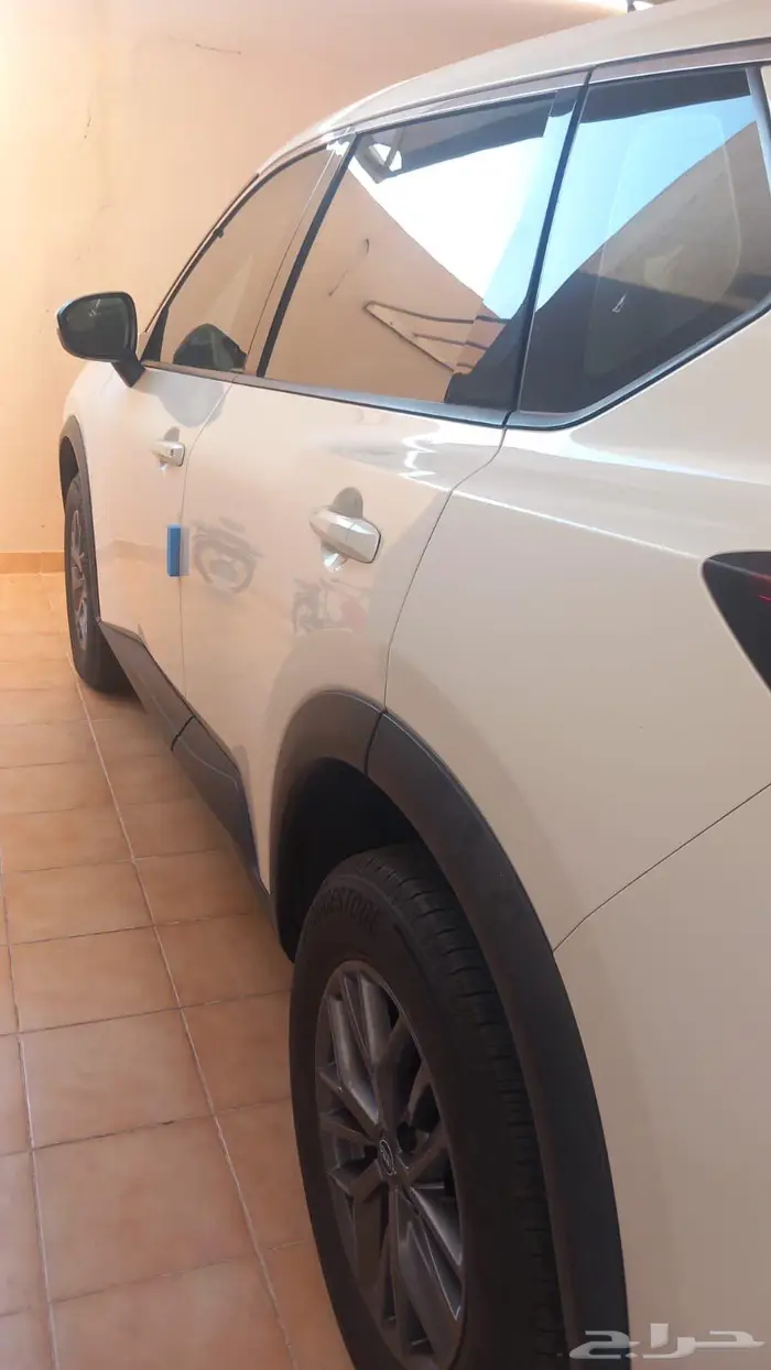 سيارة اكس تريل 7 مقاعد نيسان 2024 2