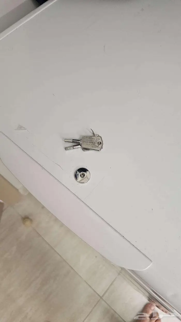 فريزر ارضي 100 لتر هاير شبه جديدة 3