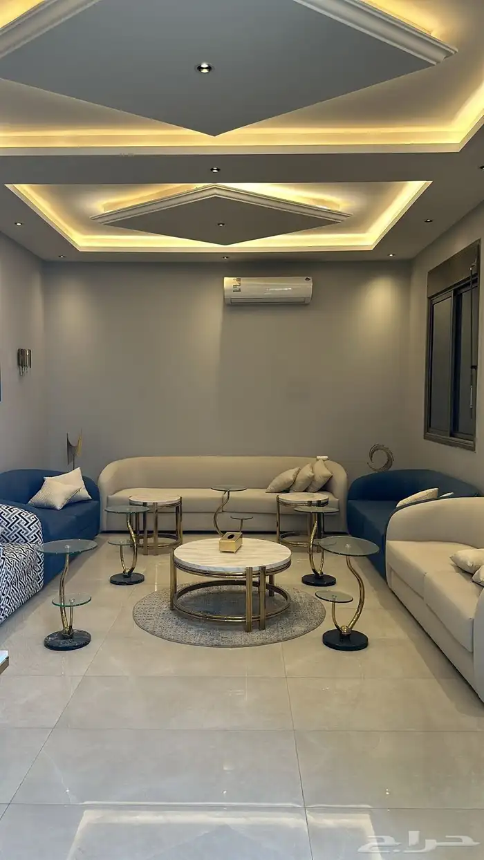 فيلا للبيع بحى القيروان 3