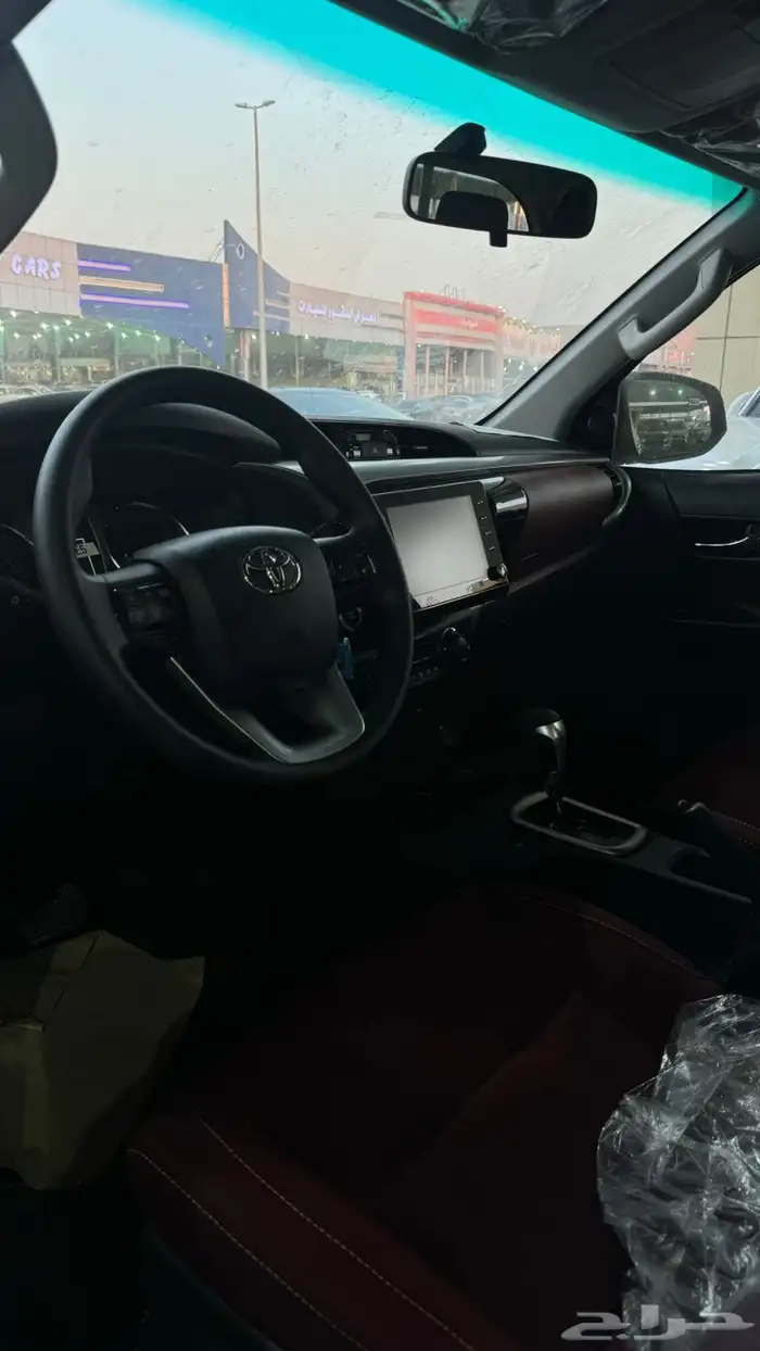 تويوتا هايلوكس فل كامل بريمي 2025 اخر دفعه 5